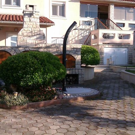 Green Banjole Yards Медулин Экстерьер фото